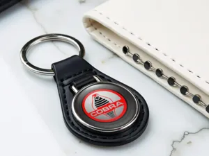 Shelby Chaîne Cuir Moderne Solide Look Course